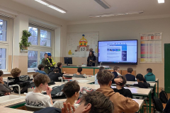 9c5f60fa-f856-4d2a-99b9-2c5512e4c407