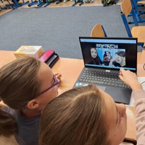 050EFD7D 2314 4717 9F7E D36D14D4A135