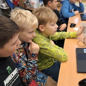 2997DCF3 F9E6 42A1 A985 A68A4B758D55